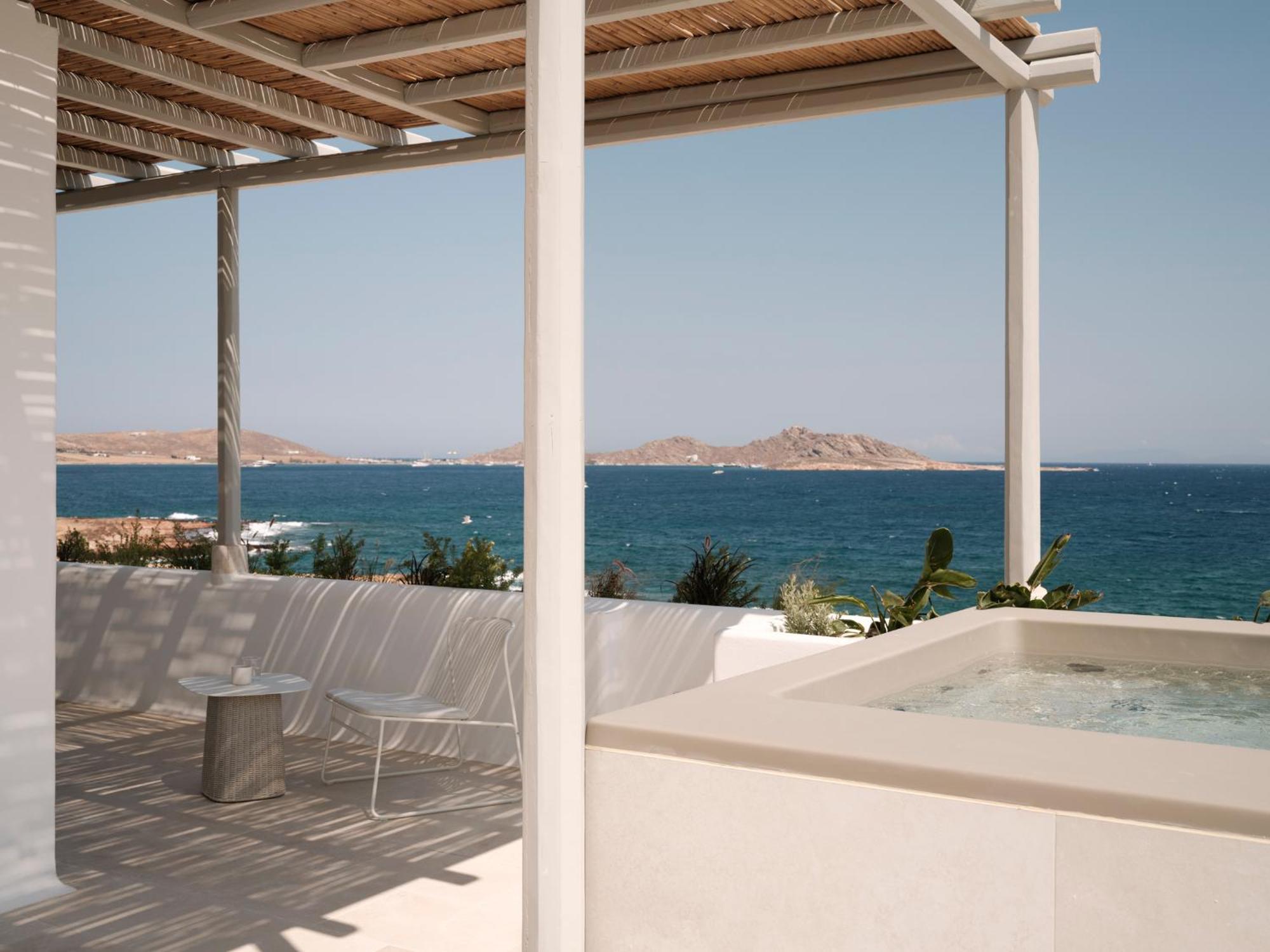 Akria Seaside Suites Науса Экстерьер фото